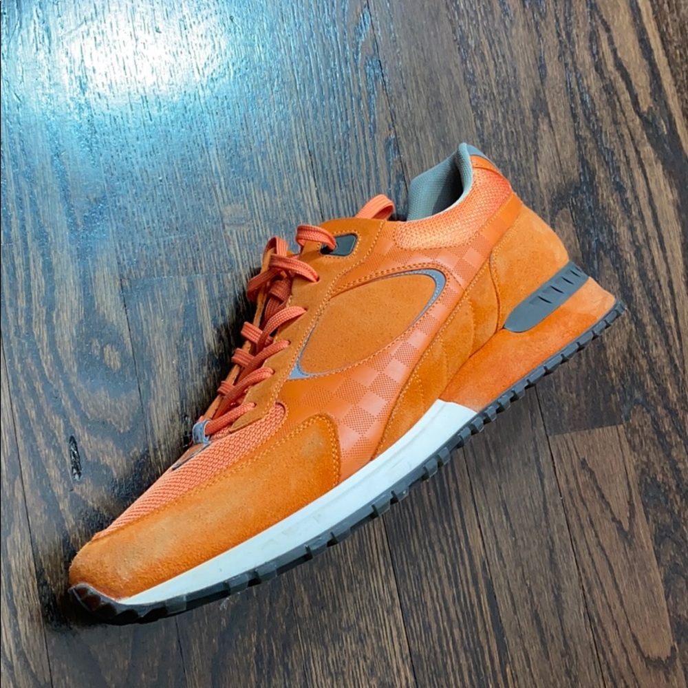 Men’s designer sneaker